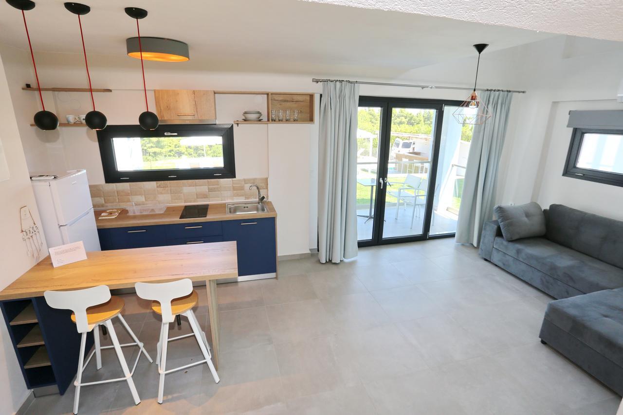 Blue Avenue Lejlighedshotel Paliouri Eksteriør billede